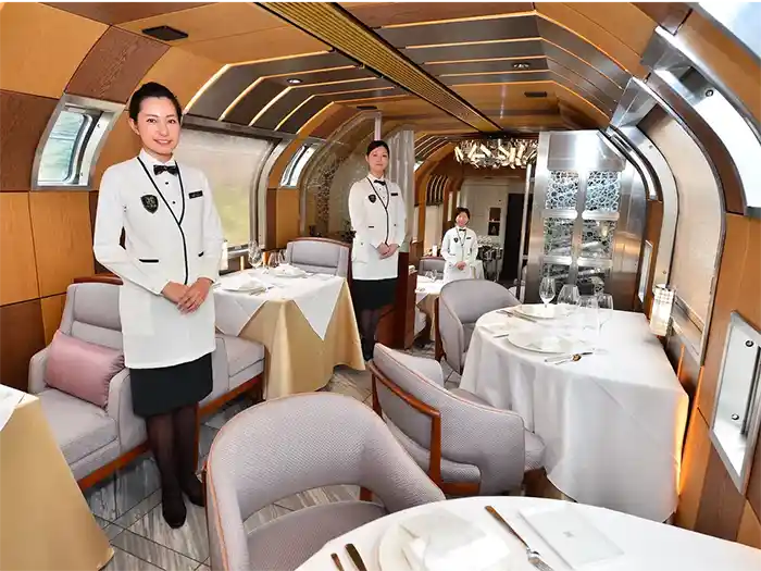 Shiki-Shima luxury train dining car